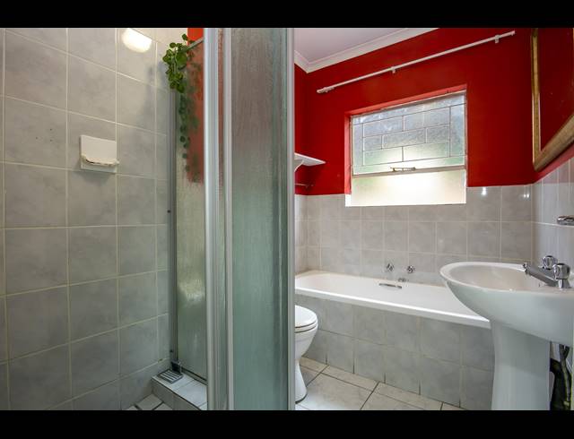 2 BEDROOM TOWNHOUSE TO LET IN WILGEHEUWEL